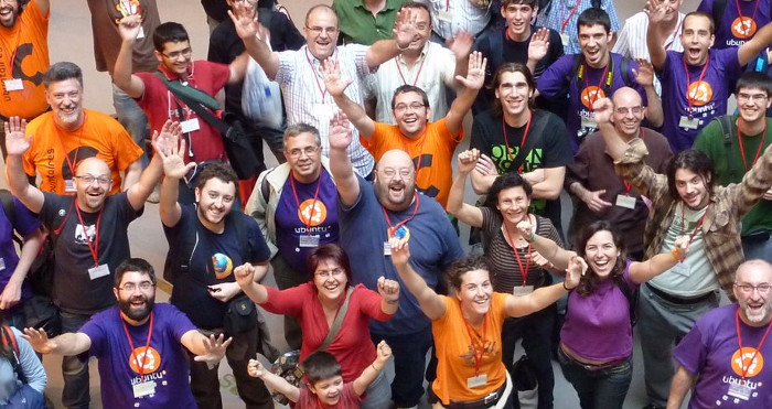 Ubuntu Catalan team party